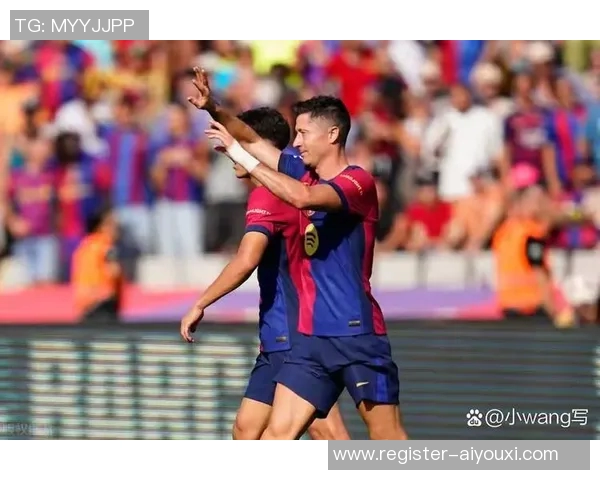 西甲激战巴萨与国米握手言和帽子戏法点燃全场气氛与转会热议